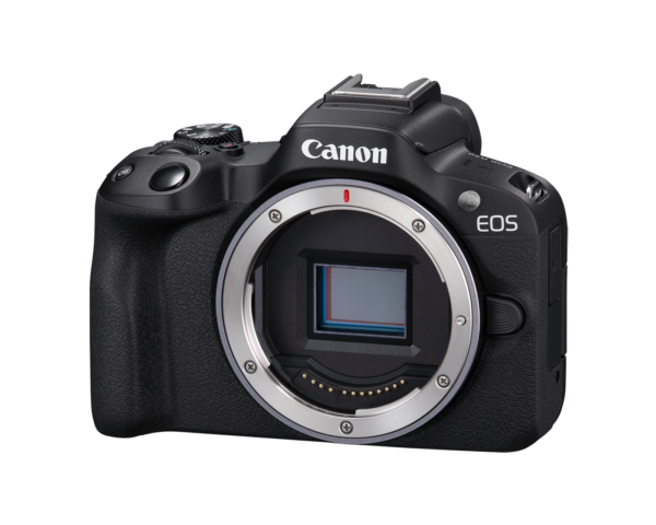 نمای پشت Canon EOS R50 نمای پشت و نمایشگر چرخان دوربین کانن EOS R50
