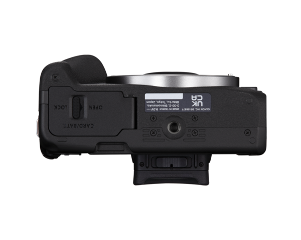 نمای جانبی Canon EOS R50 نمای جانبی دوربین بدون آینه کانن EOS R50